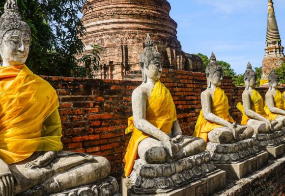 Kundalini Yoga in Thailandia: alla Sorgente del Cuore Kundalini Yoga in Thailandia: alla Sorgente del Cuore